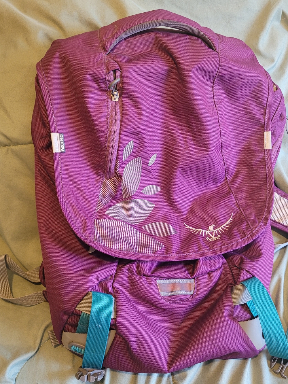 OSPREY Flap Jill Women's Purple Backpack with Teal Accents 20ltr Daybag Laptop - Picture 9 of 12